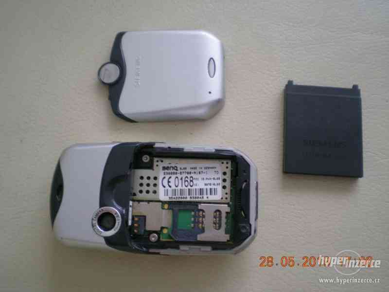 Siemens SL65 z r.2004 - historické kolibří mobilní telefon - foto 11