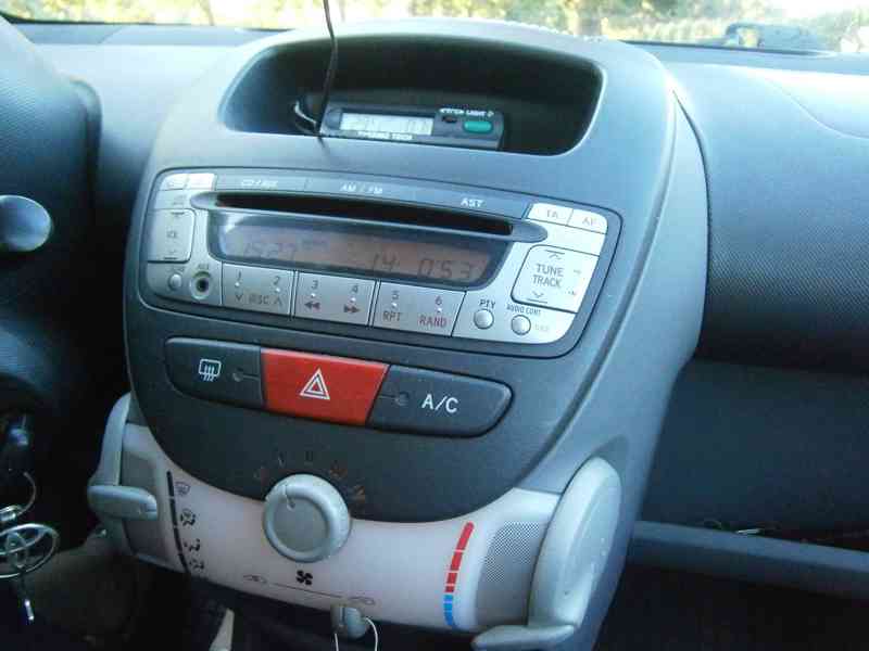 Toyota aygo - foto 11