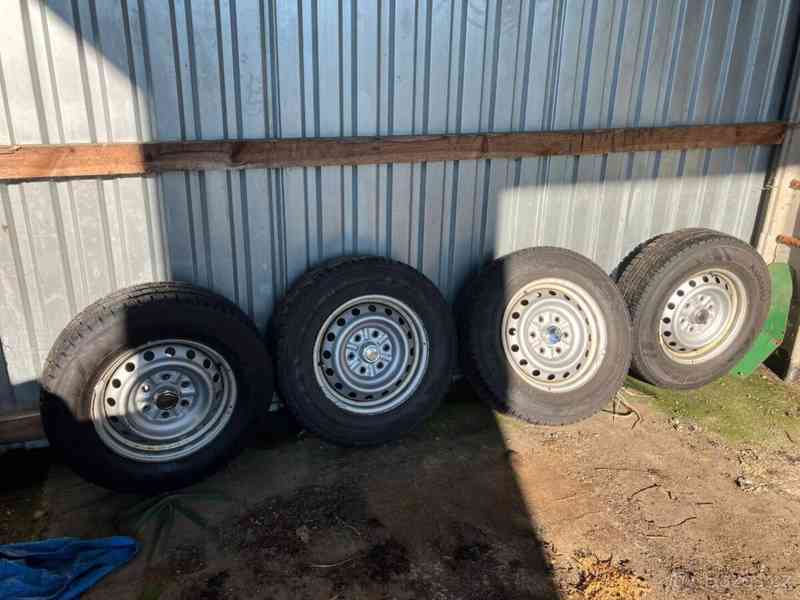 Mitsubishi L200 2,4   r.v. 12/2017 - foto 12