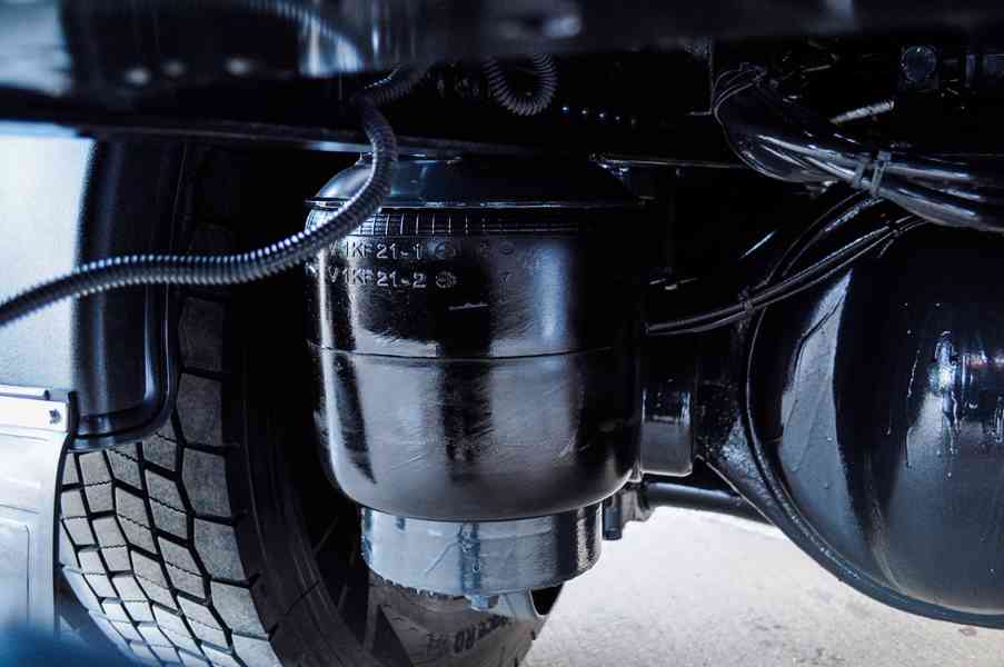 MERCEDES AXOR 1833 TŘÍSTRANNÝ SKLÁPĚČ HYDRAULICKÁ RUKA EURO5 - foto 19