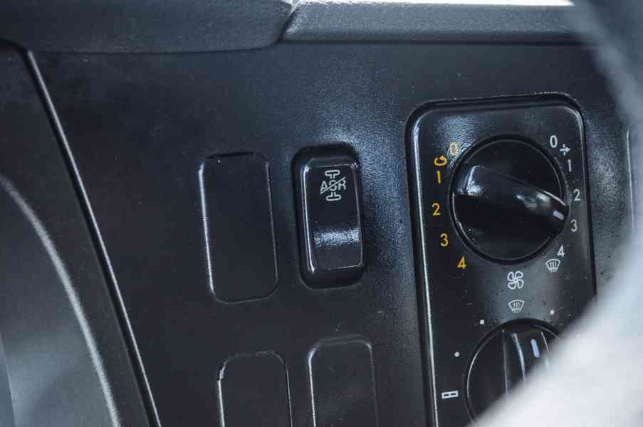 MERCEDES AXOR 1833 TŘÍSTRANNÝ SKLÁPĚČ HYDRAULICKÁ RUKA EURO5 - foto 61