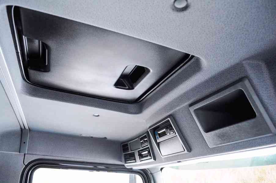 MERCEDES AXOR 1833 TŘÍSTRANNÝ SKLÁPĚČ HYDRAULICKÁ RUKA EURO5 - foto 49