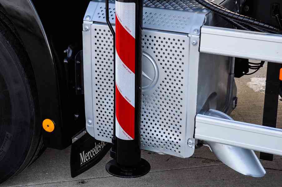 MERCEDES AXOR 1833 TŘÍSTRANNÝ SKLÁPĚČ HYDRAULICKÁ RUKA EURO5 - foto 28