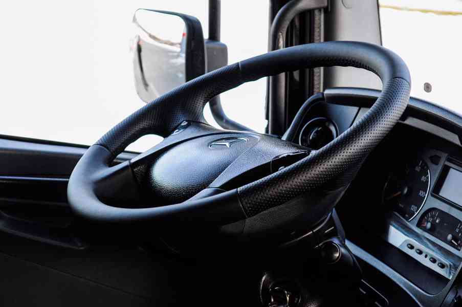 MERCEDES AXOR 1833 TŘÍSTRANNÝ SKLÁPĚČ HYDRAULICKÁ RUKA EURO5 - foto 48