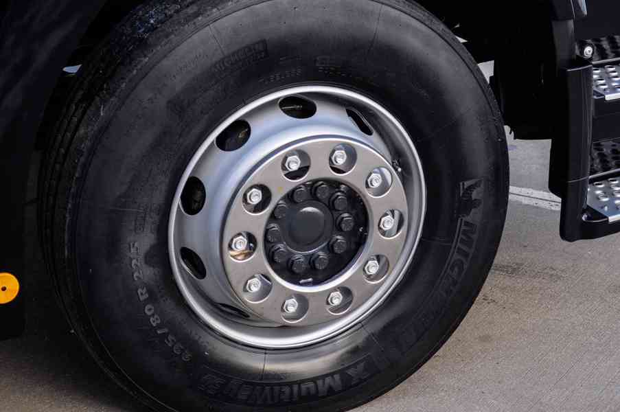 MERCEDES AXOR 1833 TŘÍSTRANNÝ SKLÁPĚČ HYDRAULICKÁ RUKA EURO5 - foto 12