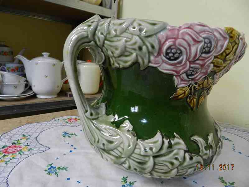 Krásný zelený secesní Květináč Květník Majolika  - foto 4