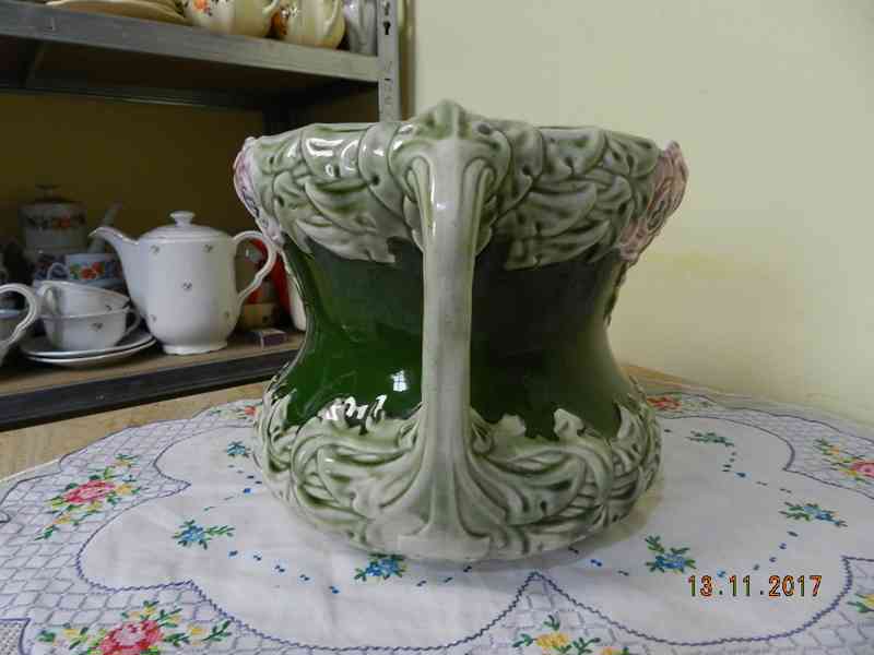 Krásný zelený secesní Květináč Květník Majolika  - foto 3