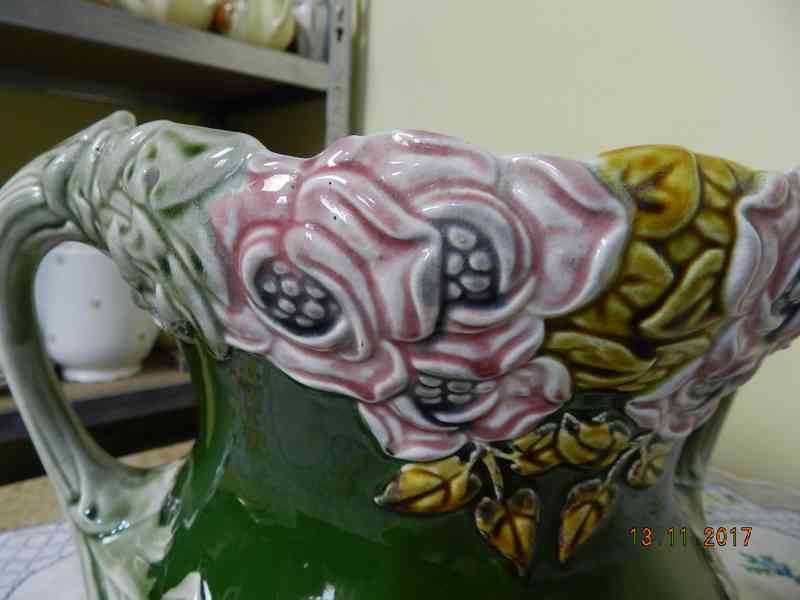 Krásný zelený secesní Květináč Květník Majolika  - foto 5