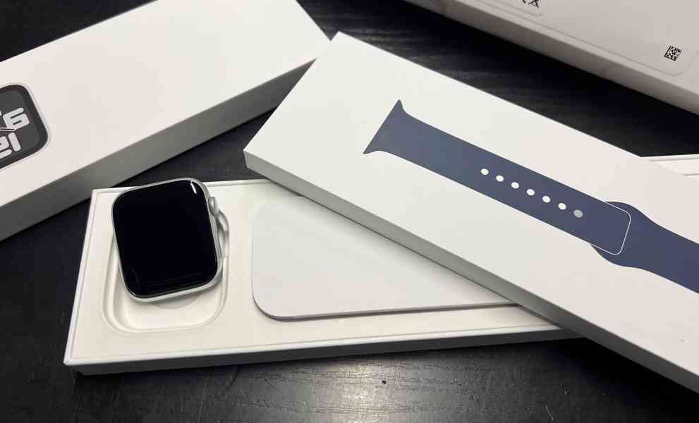 Apple Watch SE 2.gen (2022) 44mm, Silver, záruka, komplet - foto 2