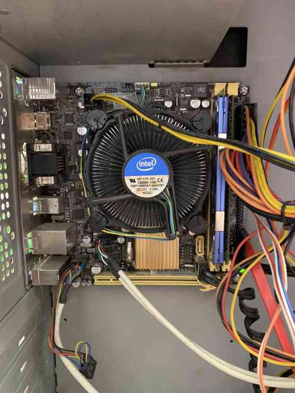 Kancelářský PC Intel i3/Intel HD Graphics 4600/256GB SSD - foto 4