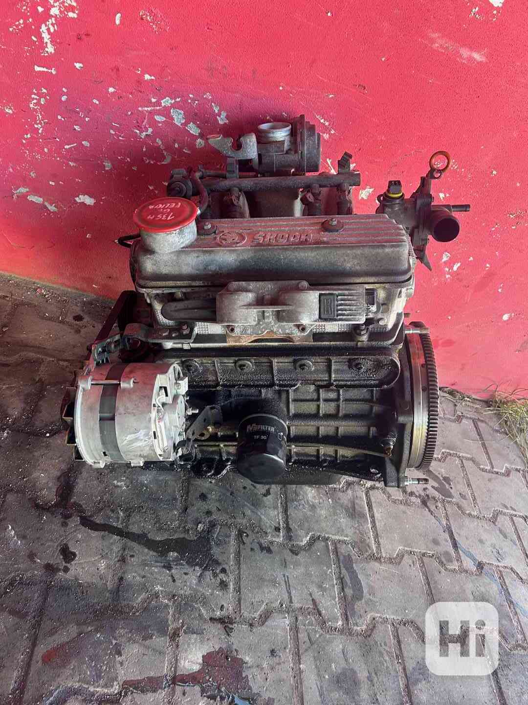 Motor 1,3 MPI Škoda Felicia 781.135M kompletní - foto 1