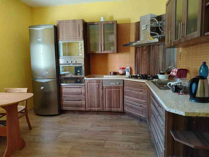 3+1/B, 75 m2, Tábor, ul. Havanská  - foto 11