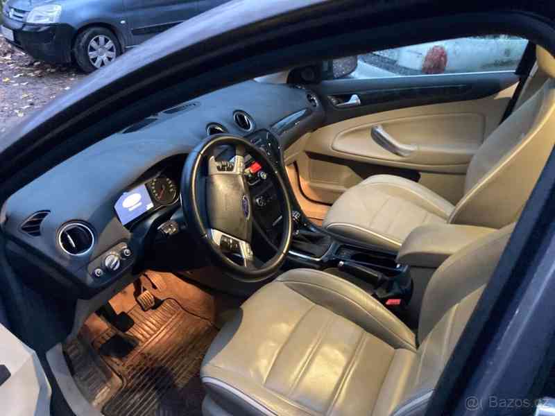 Ford Mondeo 1,6 eco boost 118kw - foto 3
