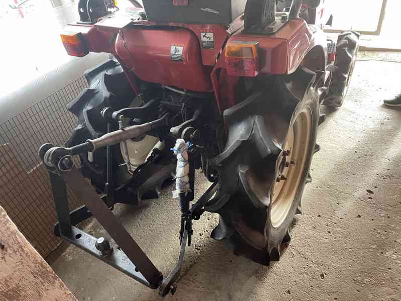 Traktor- Mitsubishi 18 hp, 4x4  - foto 2