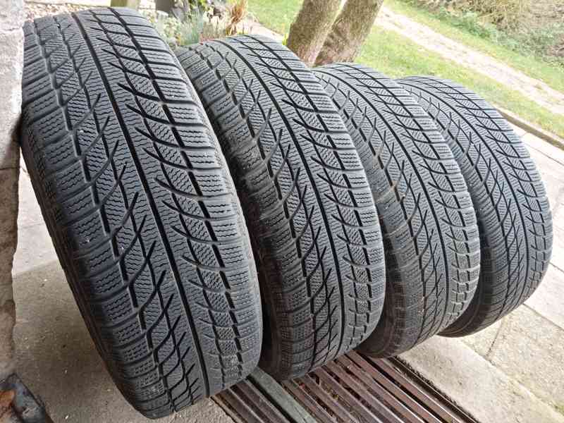 Zimní kola 16ky 5x114,3 pneu 90% DACIA NISSAN - dobírka - foto 2