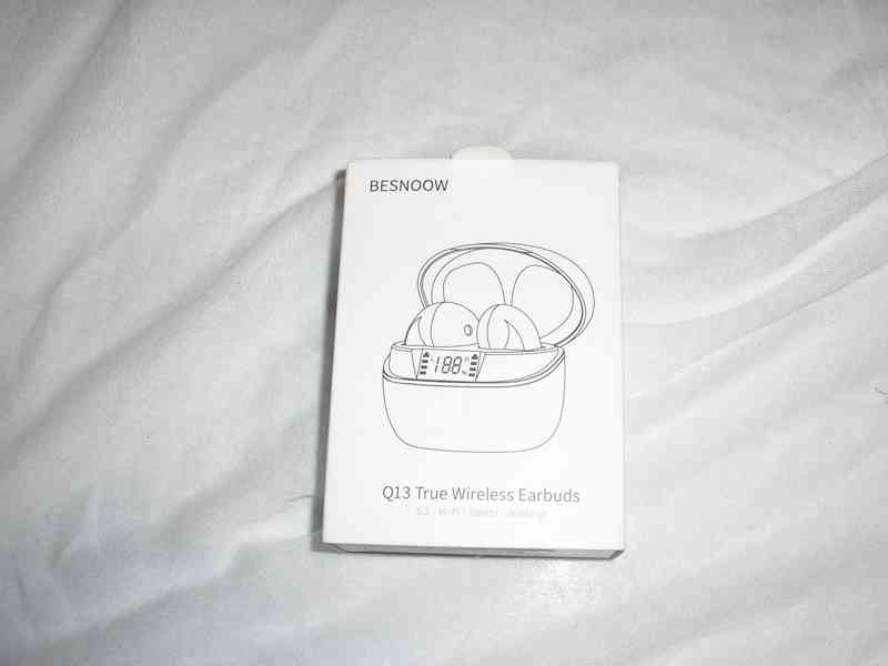 Sluchátka Besnoow Q13 bílé - foto 4