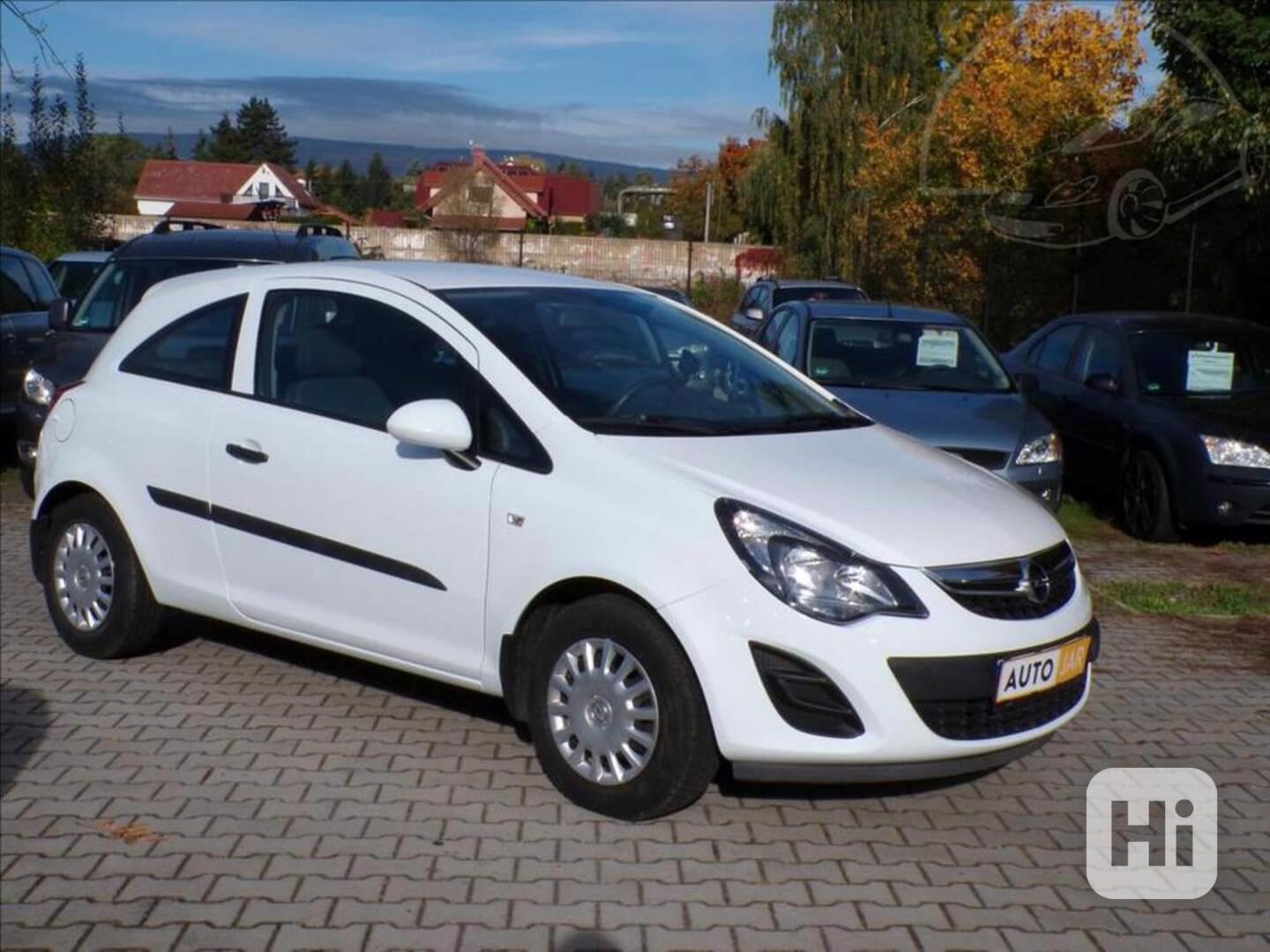 Opel Corsa 1,2 16V KLIMA,TEMPOMAT - foto 1