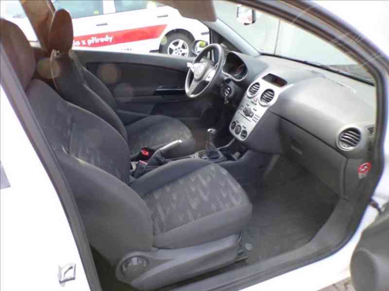 Opel Corsa 1,2 16V KLIMA,TEMPOMAT - foto 12