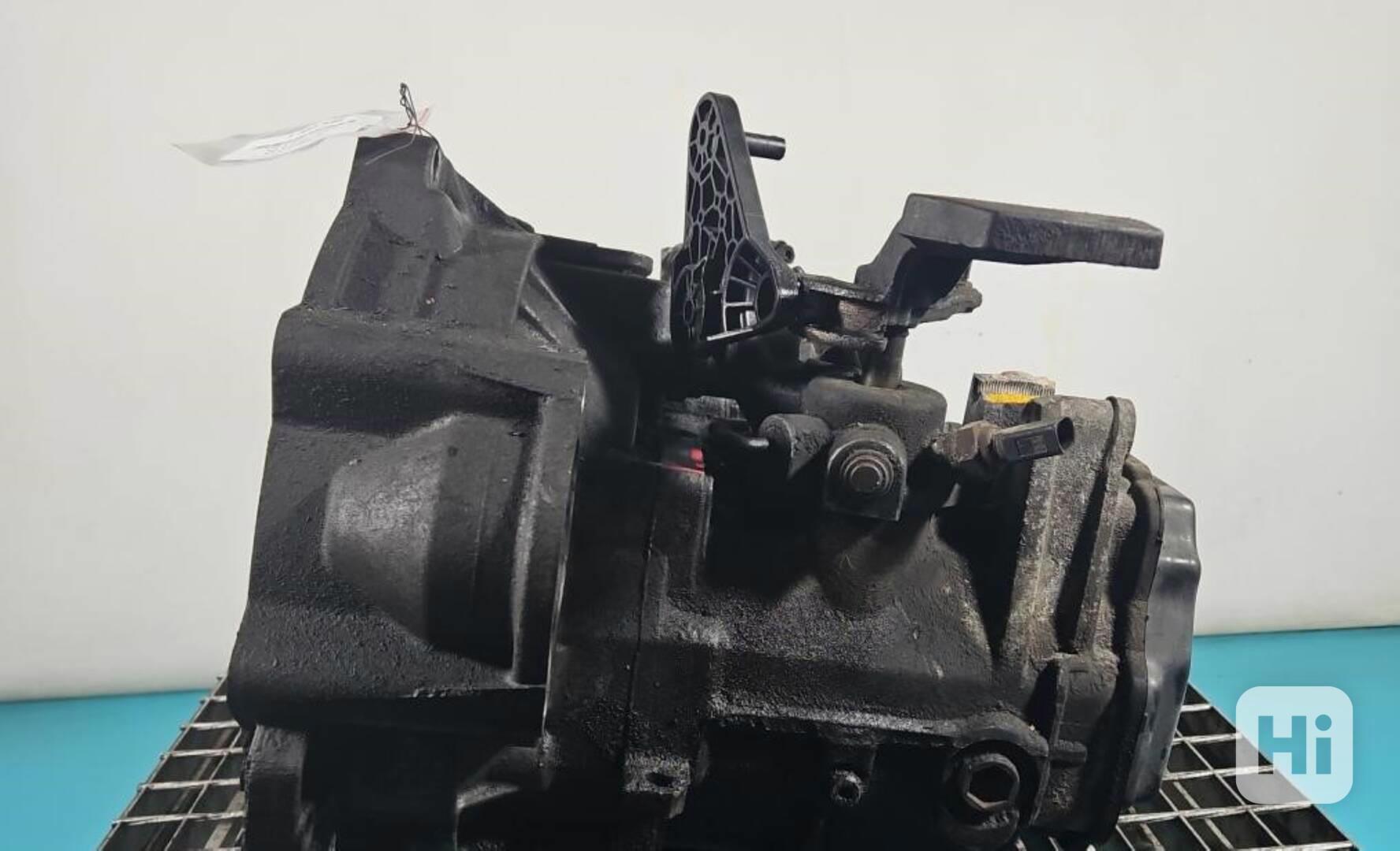 VW GOLF,TOURAN A3 OCTAVIA II 1.9 TDI JCR-PREVODOVKA - foto 1