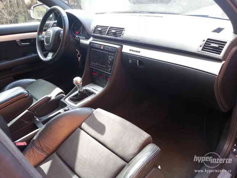 Prodám Audi A4 2,0 TDi quattro combi S-line - foto 7
