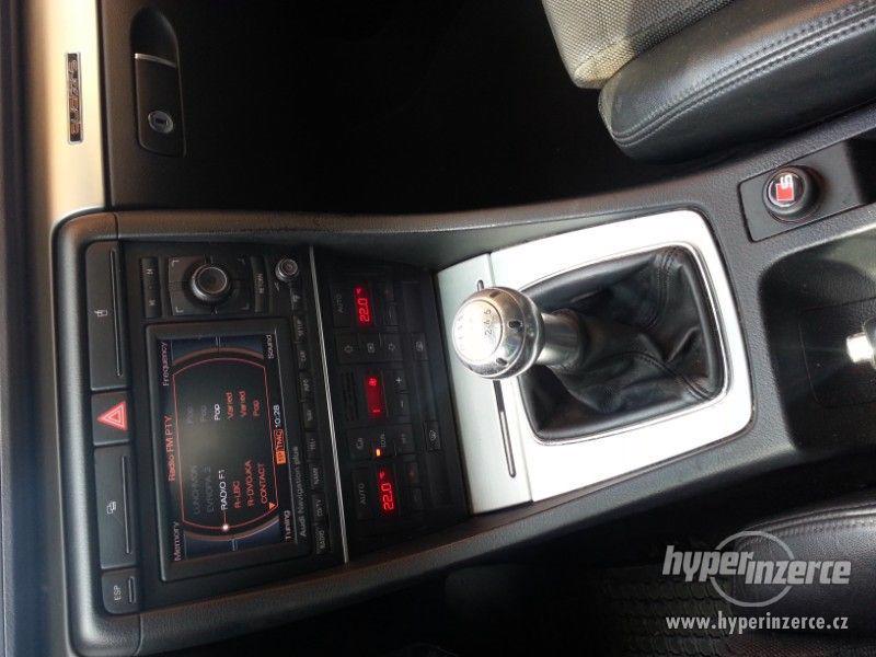 Prodám Audi A4 2,0 TDi quattro combi S-line - foto 9
