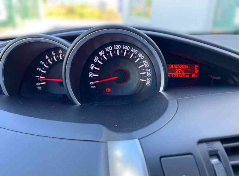 Toyota Verso 1.8i Multimode Executive benzín 108kw - foto 16