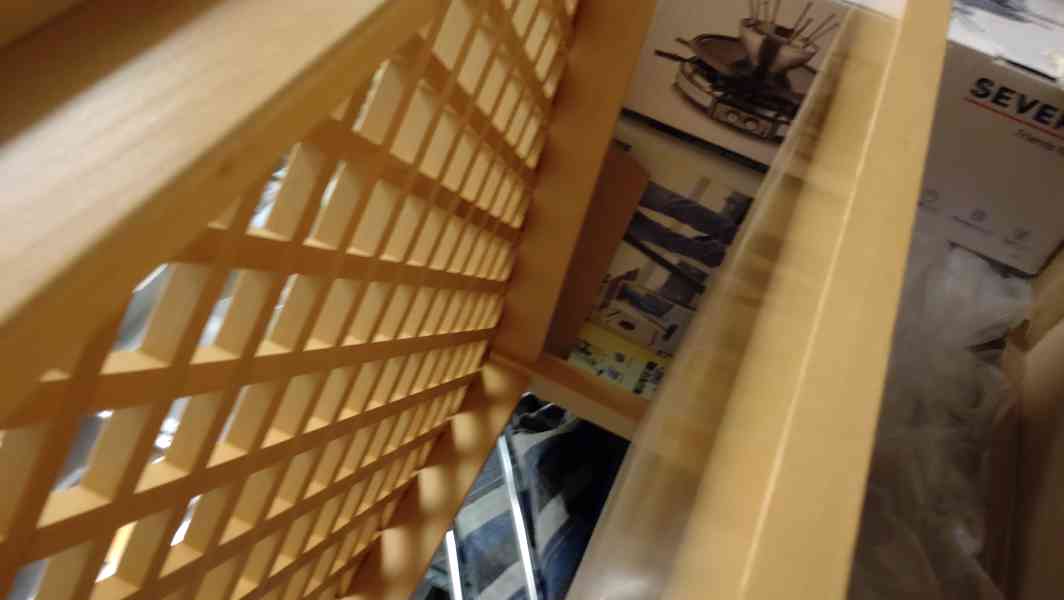 Konferenční stolek masiv  - foto 3