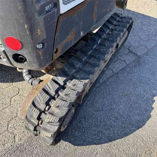 Minirypadlo Bobcat E10 1 t - foto 4
