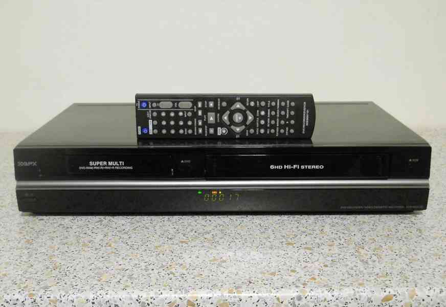 VHS-DVD rekordér GPX-DVR9511C (LG RC389H) - foto 2