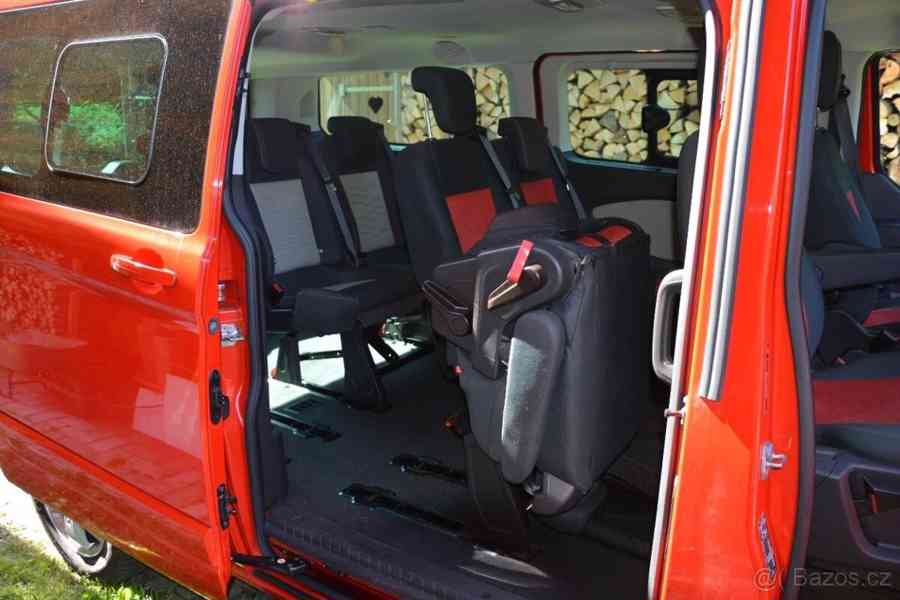 Ford Tourneo Custom 2,0   92kW,8 míst, 1. majitel - foto 8