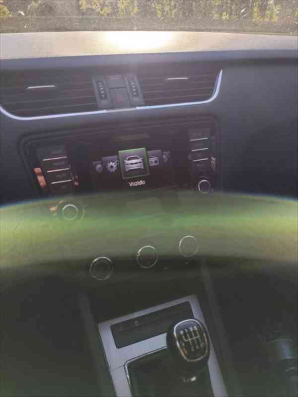 Škoda Octavia 1,2   3 TSI 77kw - foto 12