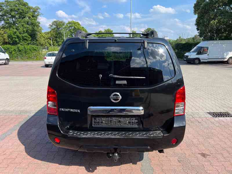 Nissan Pathfinder 3.0 dCi Aut. 170kw - foto 10