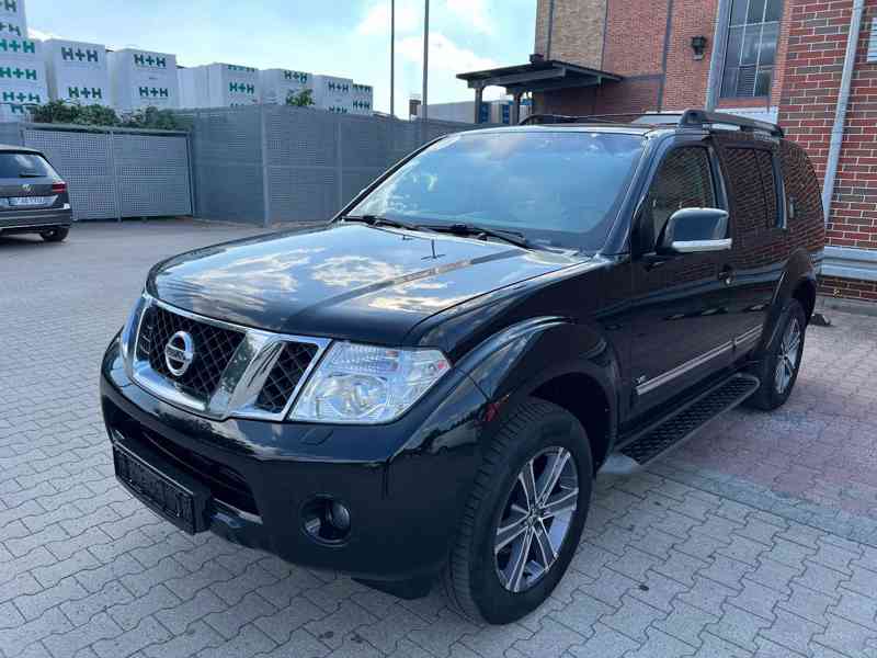 Nissan Pathfinder 3.0 dCi Aut. 170kw - foto 15