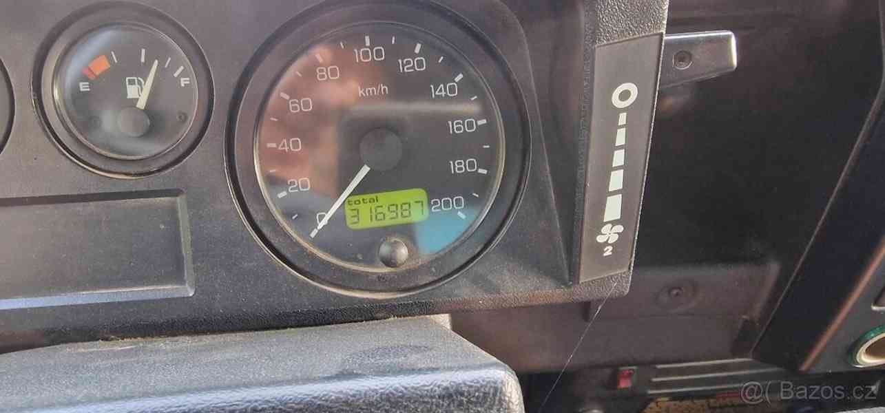 Land Rover Defender 110 HT - foto 5