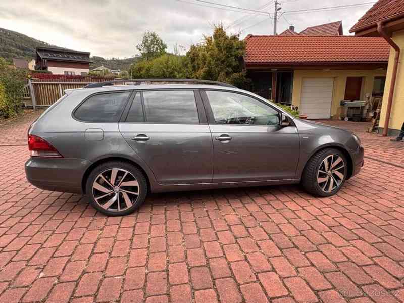 Volkswagen Golf Variant 1,6   Match TDI 77kW, 2013 - foto 16