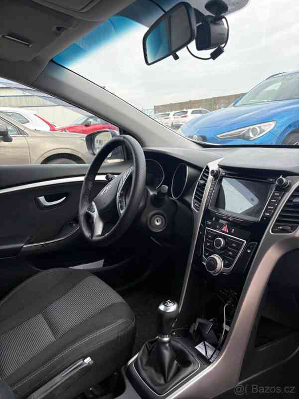 Hyundai i30 1,6   GDI (99 kW), 2017 - foto 8