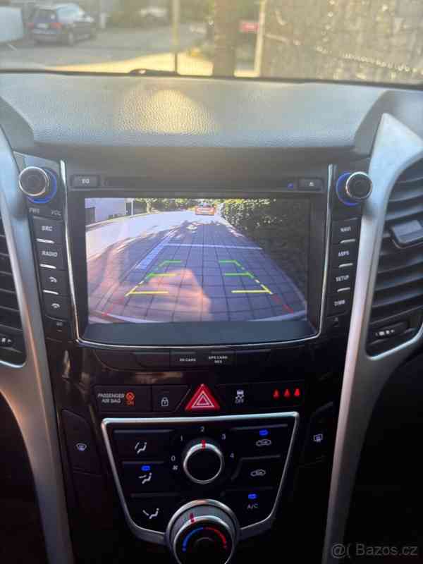 Hyundai i30 1,6   GDI (99 kW), 2017 - foto 9