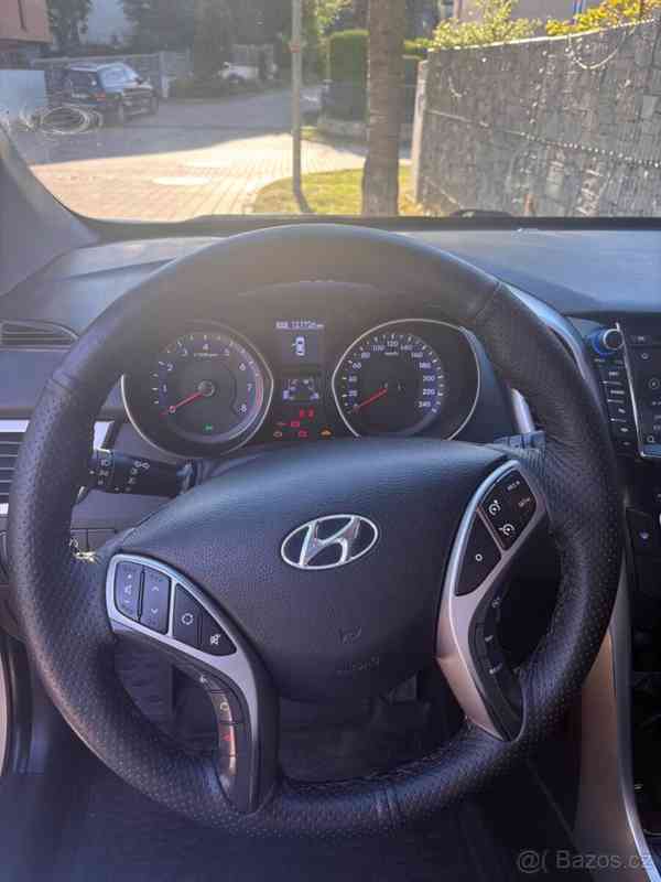 Hyundai i30 1,6   GDI (99 kW), 2017 - foto 3