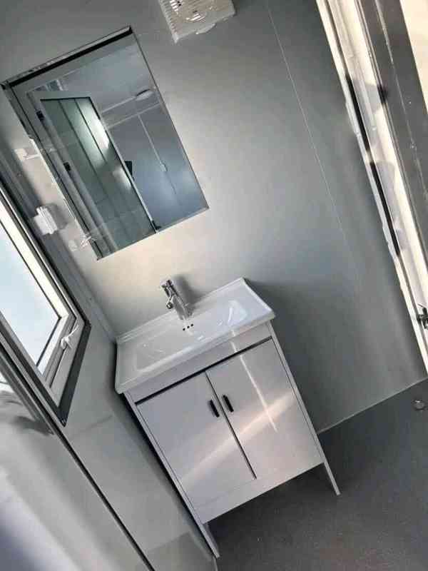  Kontejnery 6 m a 12 m  - foto 2