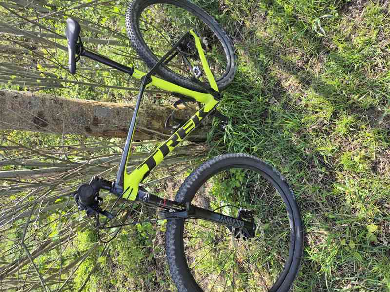 Jízdní kolo zn. Trek procaliber, typ: 9.6.2022 volt-raw carb - foto 2
