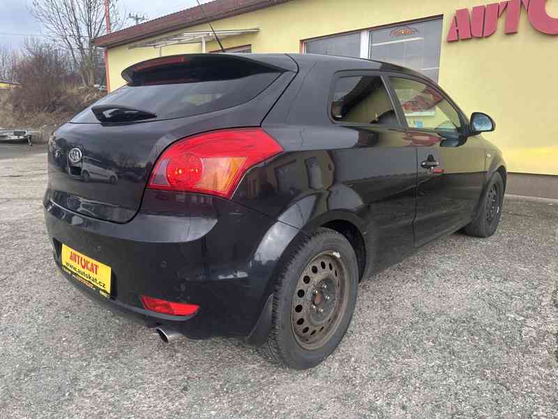 Kia Cee´d 1.6i 93kW/CR/Dig.Klima - foto 3