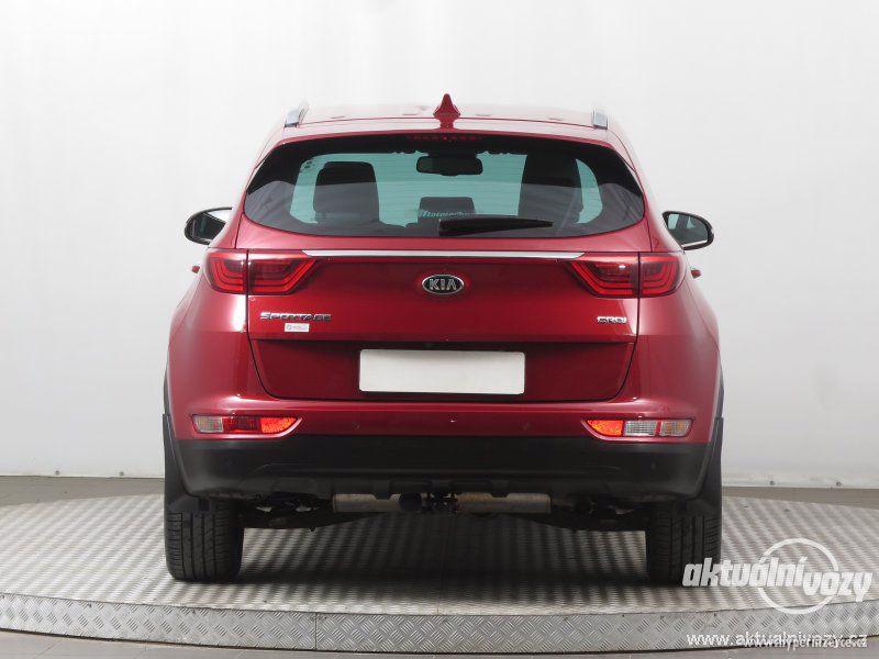 Kia Sportage 2.0, nafta, r.v. 2016, kůže - foto 8