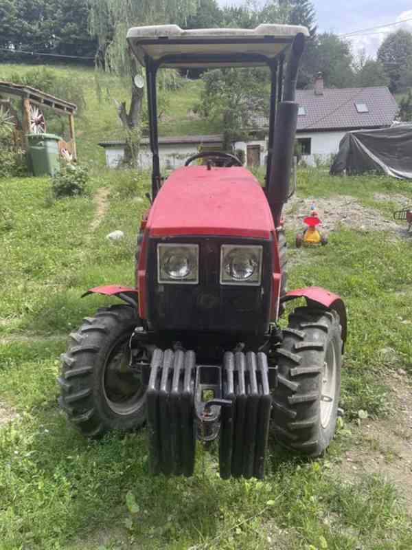 Traktor Bělorusko 321 - foto 12