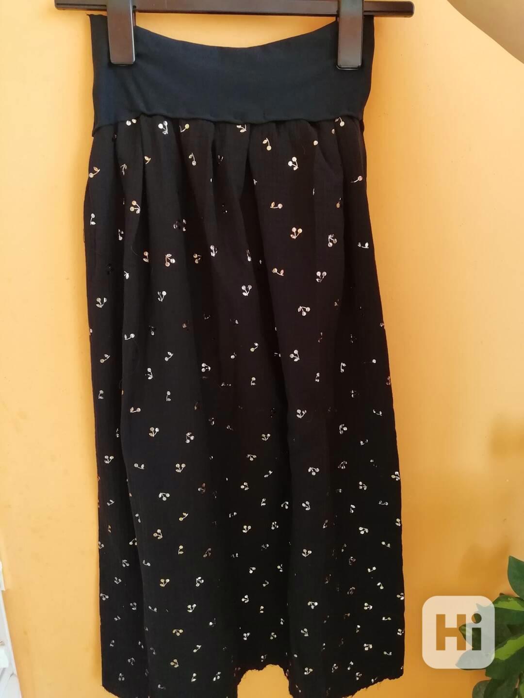 Nová dlouhá šitá sukně - třešně metalické - černá Vel. M - foto 1