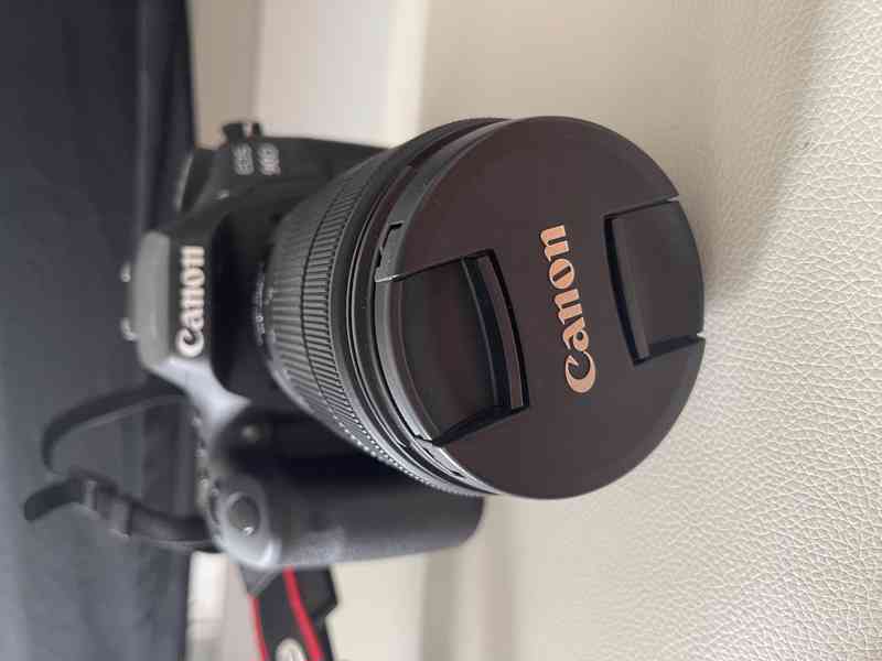 Digitální zrcadlovka Canon EOS 90D s objektivy, batoh - foto 3