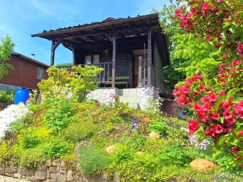  Prodej chatky s pozemkem na Bořetíně - foto 4