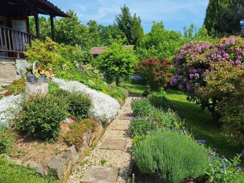  Prodej chatky s pozemkem na Bořetíně - foto 16