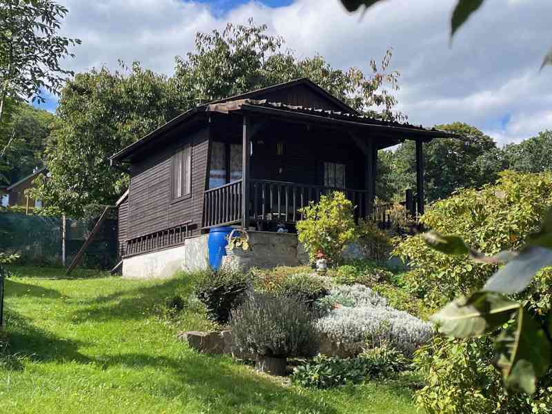  Prodej chatky s pozemkem na Bořetíně - foto 10