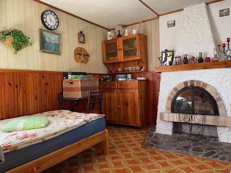  Prodej chatky s pozemkem na Bořetíně - foto 6