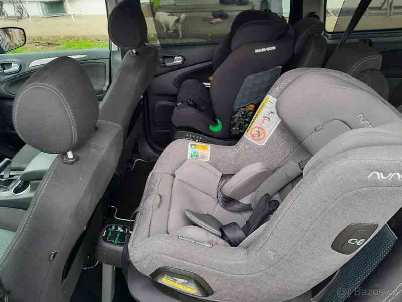Ford Galaxy 2,0 Business Plus - foto 21